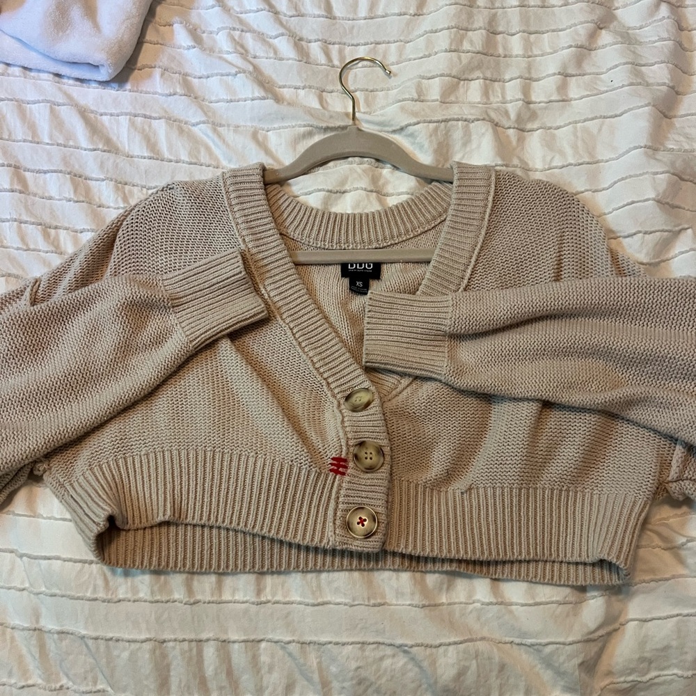 Urban outfitters cropped sweater